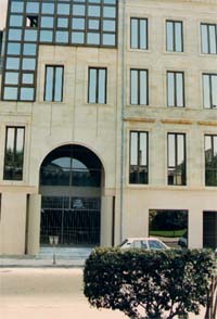The 'Maison de l'Avocat' (Attorneys' building), built in 1984-85, sit of the HRIBB